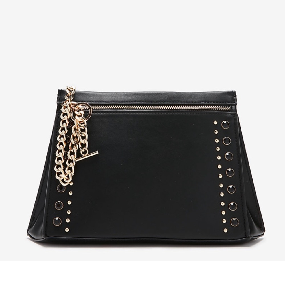 Express stud and chain clutch